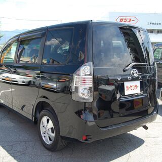 ★自社ローンでもミニバンが手に入る！トヨタヴォクシーX　Lエディション　４WDの画像