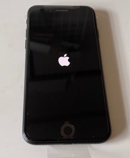 2020iPhone SE 64Gブラック