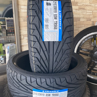 新品未使用　２本 215/35R19  トライアングル　TR968