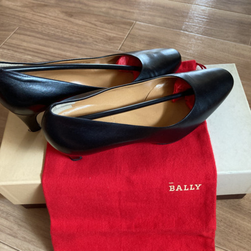 BALLY✰美品✰定価2倍以上です!!
