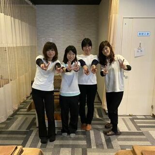 【八日市店】■リラクゼーション ■１時間あたり2,200円 ■足裏  ■リフレクソロジスト ■ボディケア ■全身もみほぐし ■ほぐしま専科  ■施術スタッフ大募集の画像