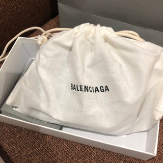 バレンシアガ財布新品未使用の画像