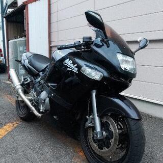 ZZR400