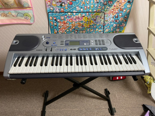 電子キーボード