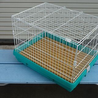 🐰【２台目】 アイリスオーヤマ ラビットケージ UK-650 幅61.2cm×奥行45.2cm×高さ42.5cm パステルグリーンの画像