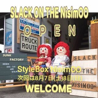 いろんなジャンルの雑貨がならびますよ～　アメリカンカントリー等