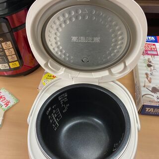 【リサイクルショップ　ピカソ　小松原】東芝　炊飯器　保温釜　RC-Y5FD　2013年製の画像