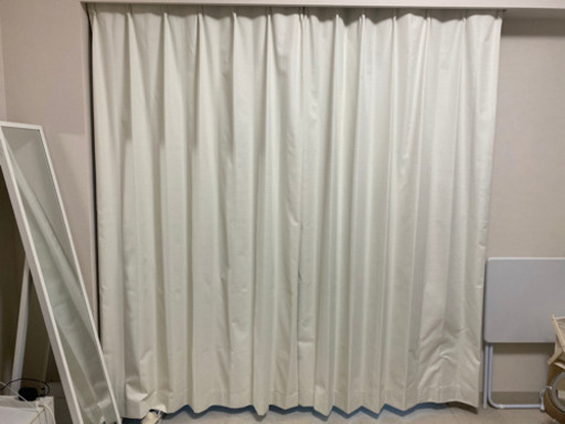 ニトリ　カーテン　ベージュ　100cm×200cm 2枚組