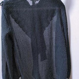 イトキン、水玉ボウタイブラウスの画像