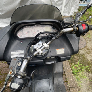 マジェスティ　ヤマハバイクの画像