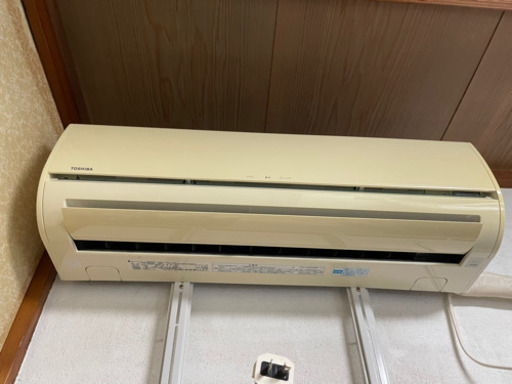 TOSHIBA RAS-361UD  2010年製　R410a ガス抜け　エアコン　室外機あります