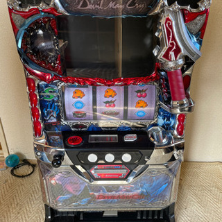 【送料込み】美品　デビルメイクライ4 実機　フルセット Amazon.co.jp: デビル メイ クライ HDコレクション - PS4 : ゲーム