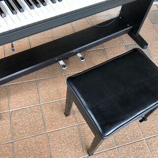 美品　Yamaha Clavinova CLP-550 電子ピアノ 88鍵　椅子 YAMAHA ヤマハ 電子ピアノ ラビノーバ CLP-550 デジタルピアノ 88鍵