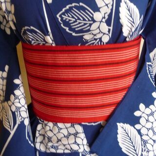 手縫い仕立て浴衣と帯と草履の画像