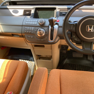 ステップワゴン4WD　H18年車　