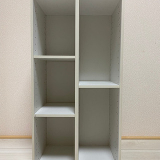 決まりました。ホワイト収納棚①・ゴーグルの画像