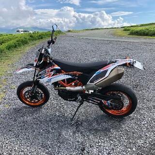KTM６９０SMCR