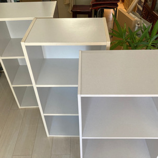 白カラーボックス3個、1個ずつでもOKですの画像