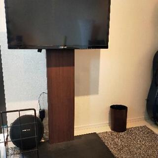 テレビとテレビスタンドお譲りします。