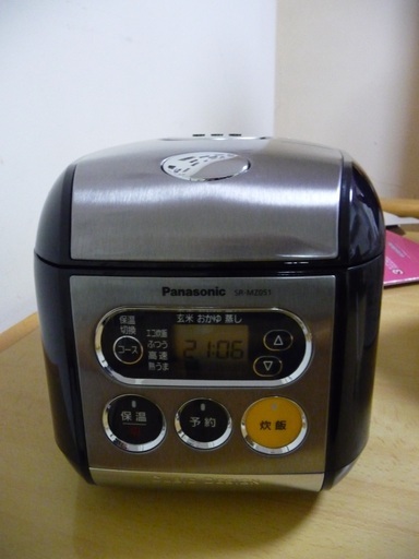 炊飯器 Panasonic SR-MZ051