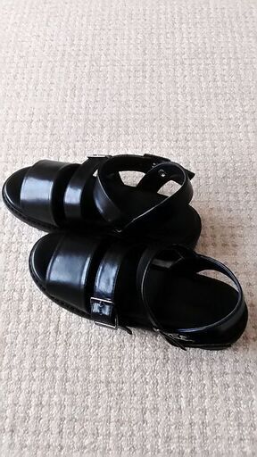 ★完売★再値下げ★☆新品☆　ブラック・サンダル（Ｌ）