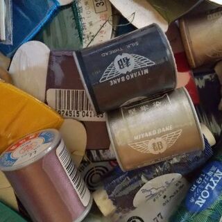 【大量 おまとめ売り】縫製 ミシン糸 バイアステープなどの画像