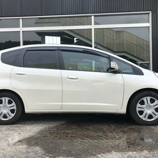 予備検査受渡　H22年　GE8　フィット　1.5X　55,557ｋｍ　ＡＴの画像