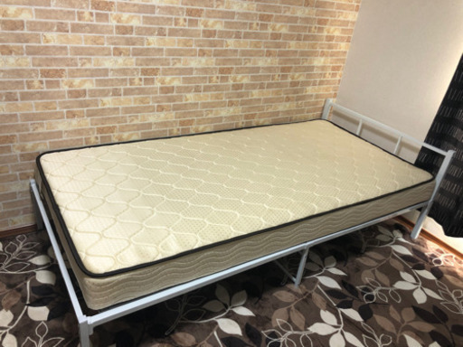 シングルベット