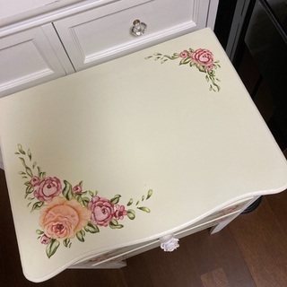 美品　姫系　ロココ調　薔薇　サイドテーブル　飾り台　収納家具の画像