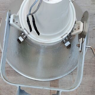 日立 MT1001B、　大型投光器、中古　の画像