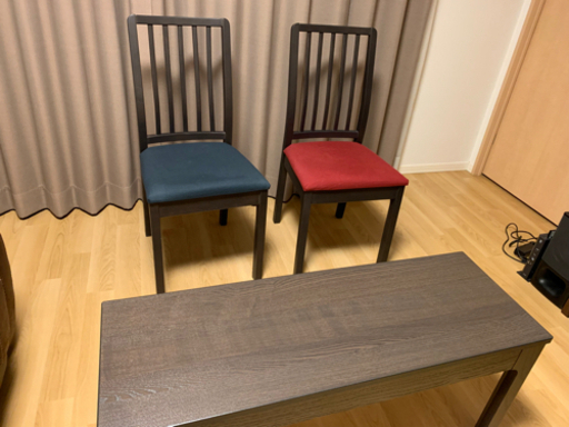 IKEA EKEDALEN ダイニング家具セット　昨年3月購入