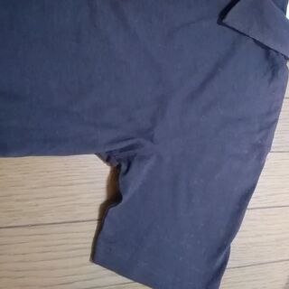 紳士ポロシャツ(男女兼用)　めん100%茶色　未使用でもハンガーに掛けっぱなしで肩､左袖丈色焼けの画像