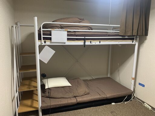 ロフトベッド　階段