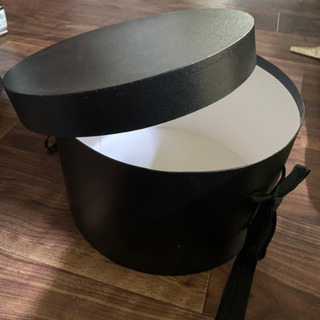 丸いBOX  箱　新品の墨汁差し上げます！　文房具