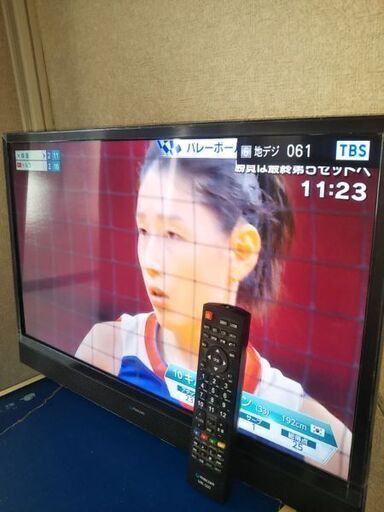 早いものがち。室内UHFアンテナ（新品）もついています。BS.2カ国語放送にも対応、24型です。