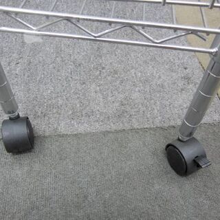 ブックシェルフ 幅60㎝ 5段 スチールラック 奥行25×高さ147㎝ サポート柵付き 本棚 キャスター付き 札幌 北20条店の画像