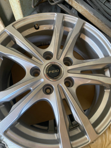 16インチアルミホイール
