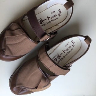 介護シューズ、リハビリシューズ