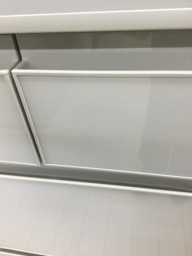 8/4 【✨ガラストップ‼︎✨定価149,800円 HITACHI 401L 冷蔵庫 2017年 R-S4000H 真空チルド 新鮮ス