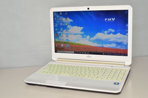 最新Windows10+office 爆速SSD256GB 富士通 LIFEBOOK AH53/G AMD/メモリー4GB/15.6インチ/ブルーレイ/USB3.0/Webカメラ/便利なソフト多数
