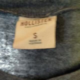HOLLISSTER Tシャツの画像
