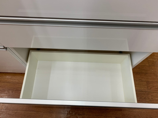 松田家具のレンジボード2枚扉です！