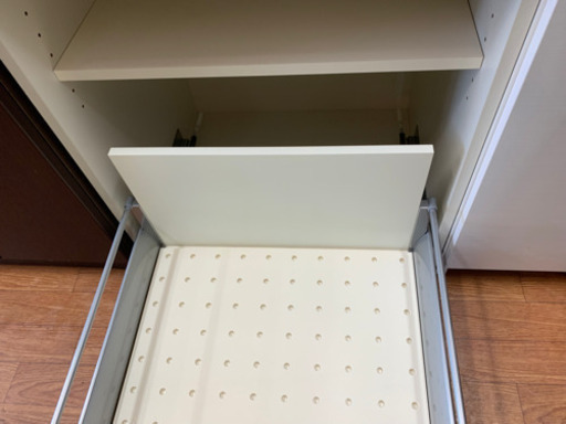 細身のPAMOUNA2枚扉レンジボードです！