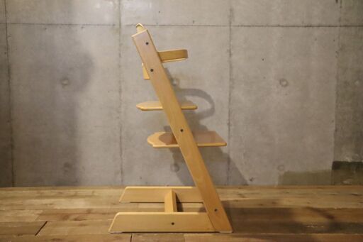 STOKKE(ストッケ)のキッズチェアー