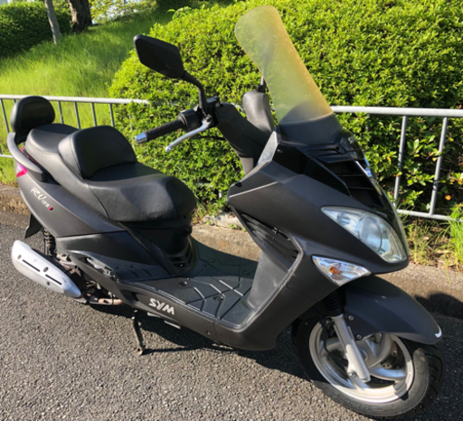 売れました！ 説明動画有り！ 前後タイヤ 新品 原付2種 SYM RV125i 稀少な限定カラー マット ブラック 小マジェ検討の方にも