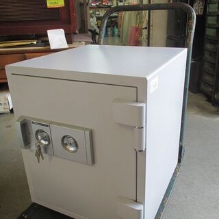ID:G978308　ダイヤセーフ　耐火金庫２キー式