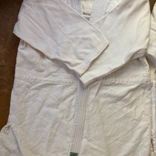 柔道　空手　道着と白帯の画像