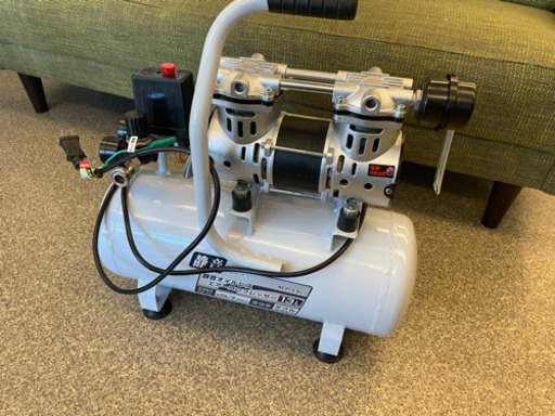 【お話し中】エアーコンプレッサー　静音　高儀