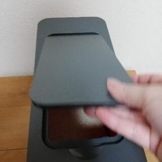 【お譲りします】小型＆スリム『米びつ』(0.5合ずつ出せる、６kg入る)の画像
