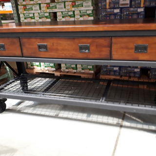 コストコ　ワークベンチ　収納　キッチン　工具
